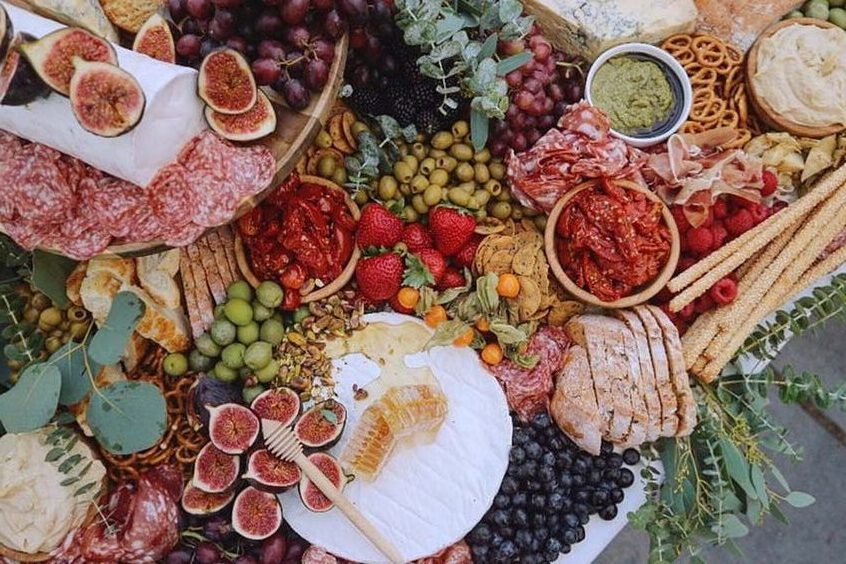 Grazing table pop up picnic by JOJO Events