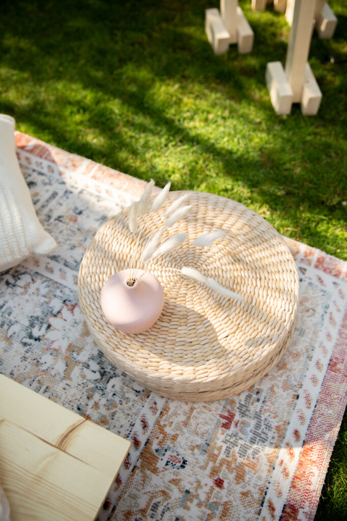 pop up picnic styling